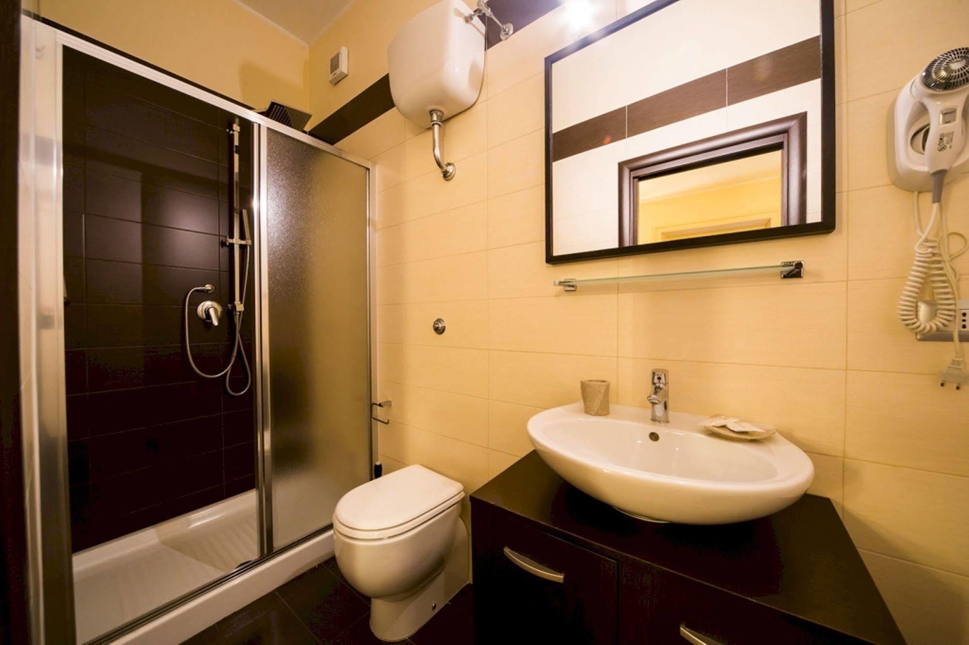 Mikale Rooms Rome Exterior photo